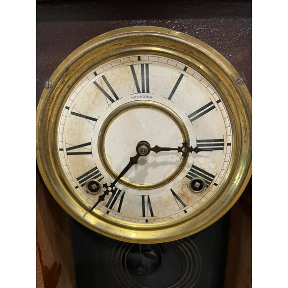 Antique Sessions Gingerbread Wooden Mantel Clock With Ornate Design & Glass Disp - Picture 3 of 7